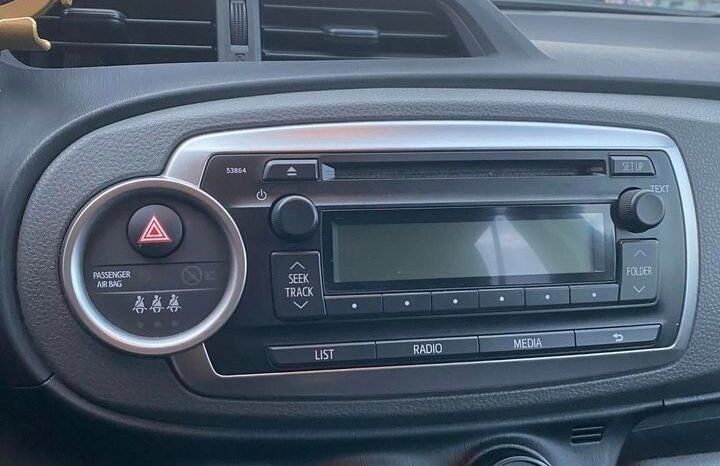 TOYOTA YARIS III 100 VVT-I DYNAMIQUE 5P( 1850€) complet