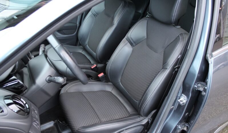 Renault CLIO IV (2) 0.9 TCE 90 INTENS Euro6 ( 3010€) complet