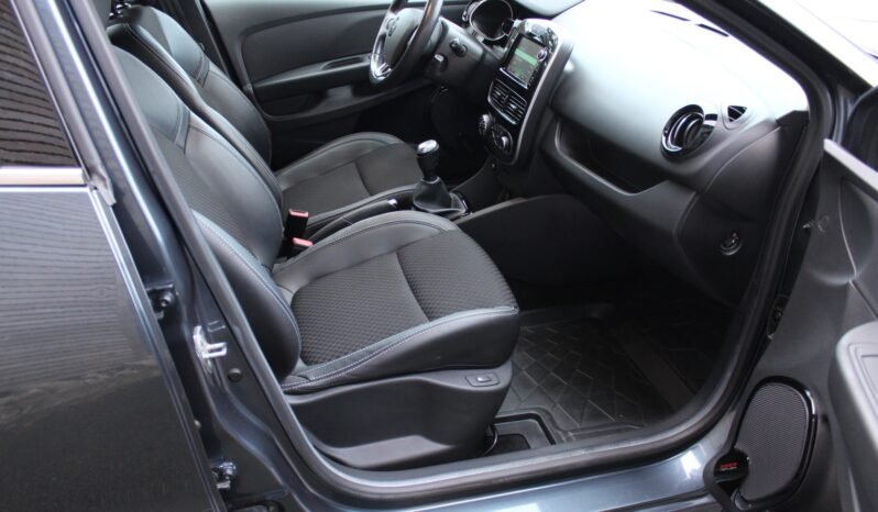 Renault CLIO IV (2) 0.9 TCE 90 INTENS Euro6 ( 3010€) complet